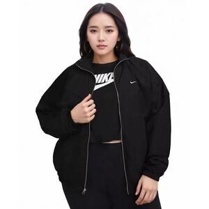 NWT Nike Women's Plus Size Windrunner Loose UV Woven Full-Zip Jacket 3X